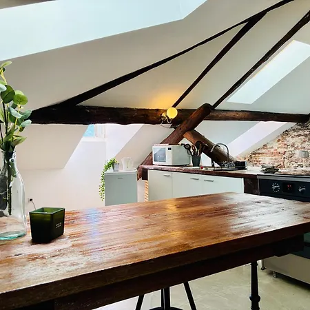The Secret Loft At Casa Borgo